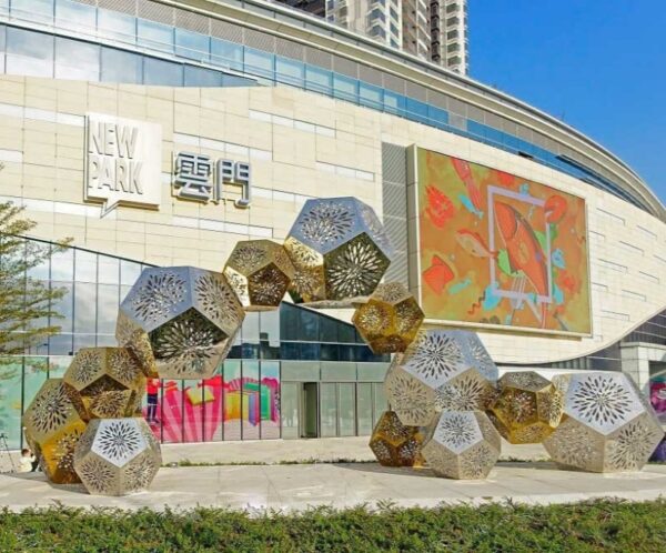 2025_02_25_00_57_13_IMG_3549 Geometric Hexagon Modular Stainless Steel Sculpture Installation
