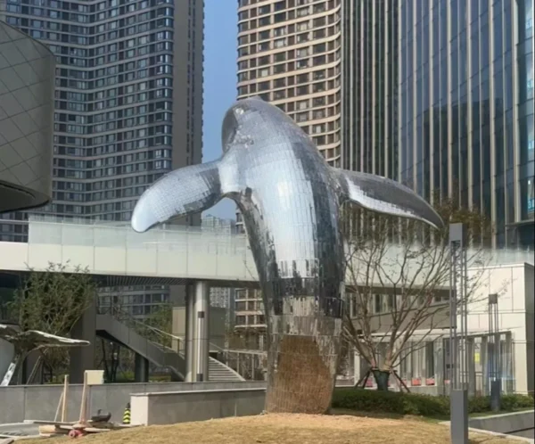 2025_02_25_01_01_26_IMG_5698 Mirror Stainless Steel Whale Jump Sculpture Outdoor