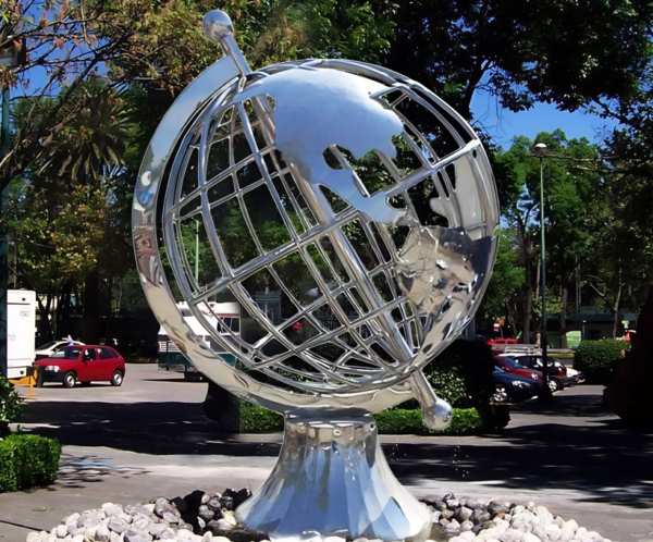 fb (3) sculpture art